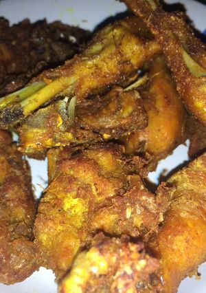 Foto resep Ayam goreng ungkep #ahlinyaayam #SIAPRAMADAN