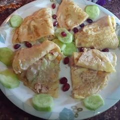Eggs With Chicken and Veggies Filling A picture of Eggs With Chicken and Veggies Filling.