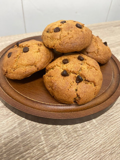 Foto principal de Cookies de chips de chocolate en freidora de aire