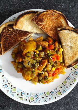 Una foto de Pollo con verduras en salsa de maracuyá