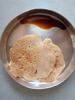 பேசன் கா சீலா (besan ka seela recipe in tamil) செய்முறை முக்கிய புகைப்படம்