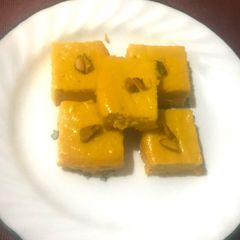 A picture of Steamed mango sandesh.