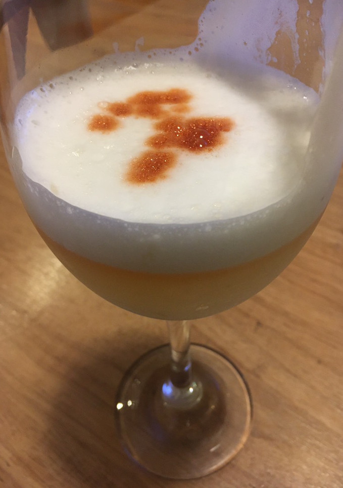 Una foto de Pisco sour