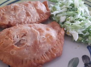 Una foto de Empanadas de tinga de pollo 🇲🇽
