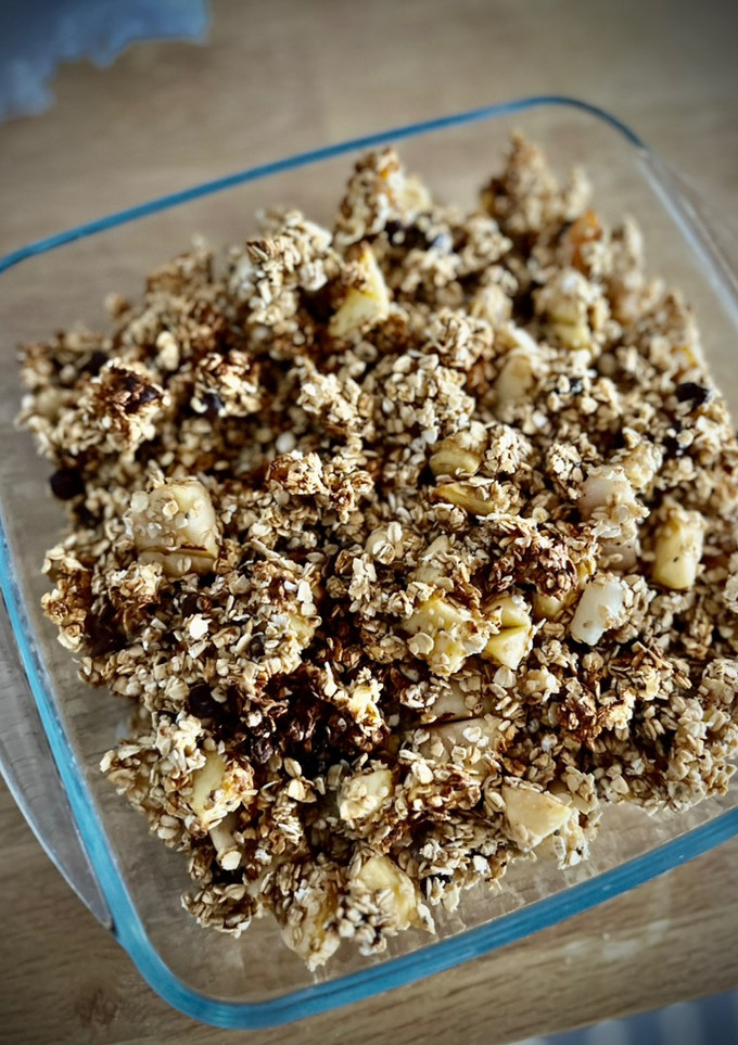 Una foto de Granola de fruta de aprovechamiento en airfryer