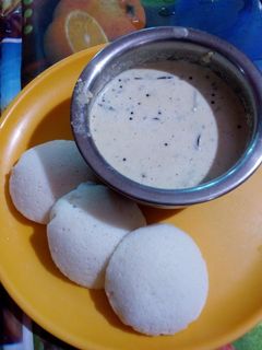 இட்லி, தண்ணீர் சட்னி செய்முறை முக்கிய புகைப்படம்