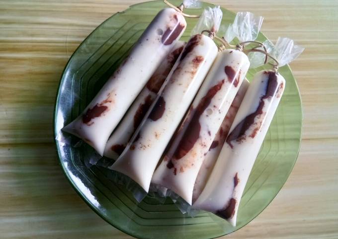 Resep Es Lilin Susu Choki Choki Oleh Kartika Dinda Cookpad 6960