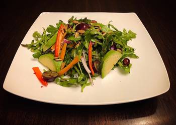 How to Cook Tasty Easy Healthy Arugula Avocado Salad with Lemony Dressing