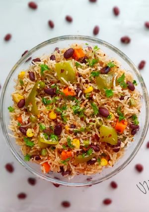 A picture of Mexican Rice.