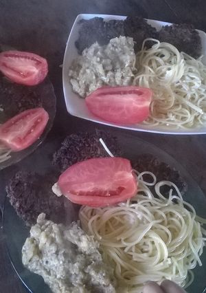 Una foto de Revuelto de papas 🍠 y huevos