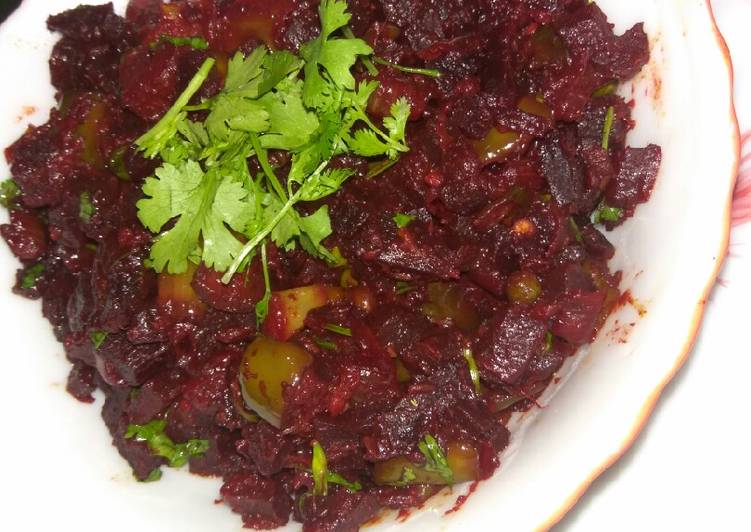 Beetroot dry curry