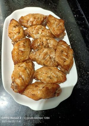 A picture of Baked Chicken Wings.
