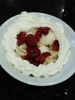 A picture of Eaton Mess.