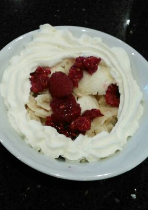 A picture of Eaton Mess.