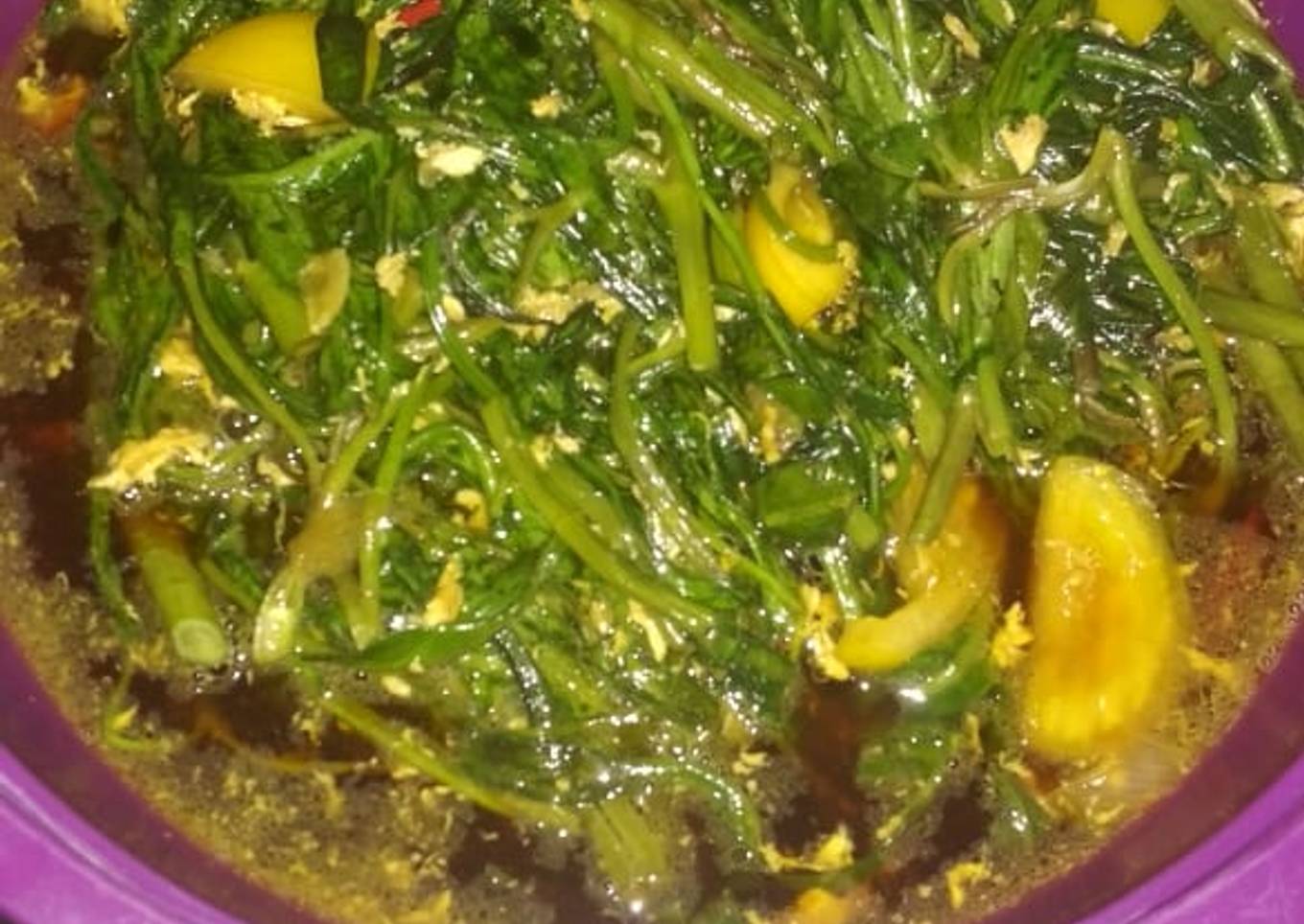 Tumis kangkung telur kecap
