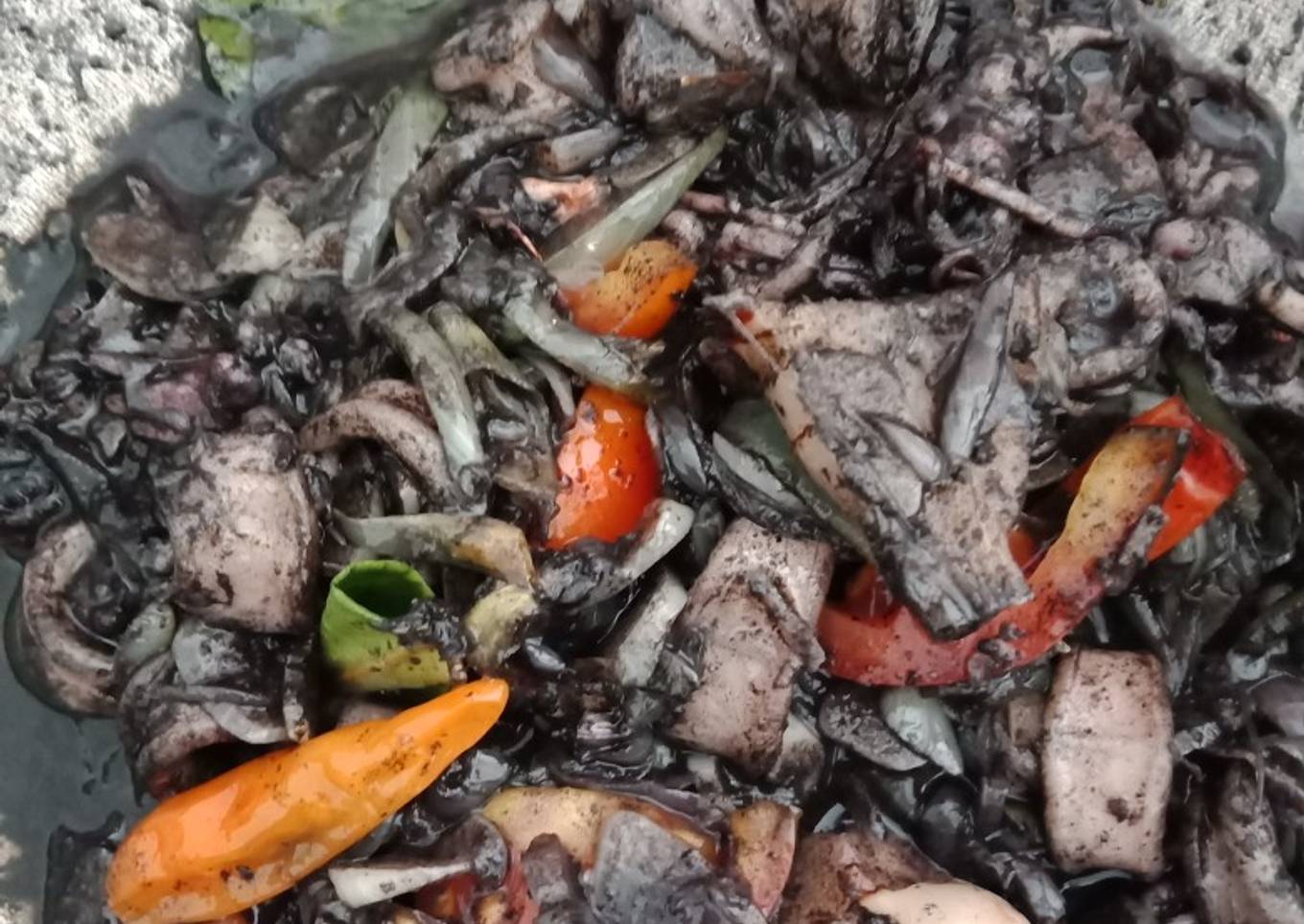 20. Cumi hitam bakar