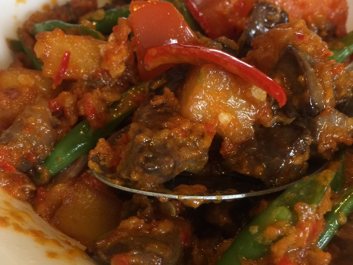 Cara Gampang Menyiapkan Ati Ampela Pedas Masak Santan, Lezat