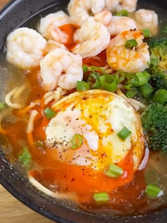 A picture of Broccoli & Shrimp Noodle Soup.