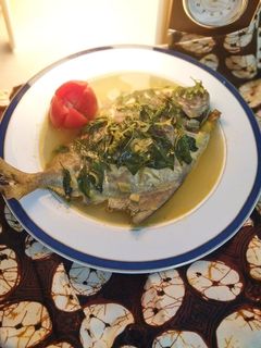 Foto resep Sup ikan bawal kuah kuning🐟