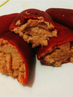 Una foto de Pimientos rellenos de crema de atún