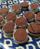 Alfajores light de algarroba y maicena
