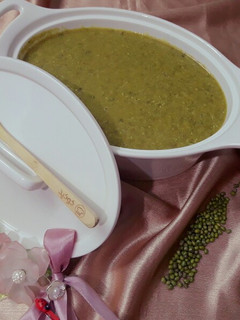 عکسی از دستور سوپ ماش و اسفناج🍀