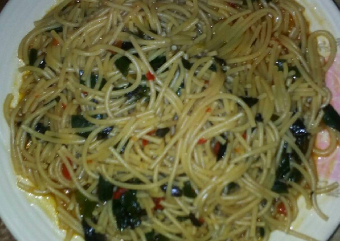 Jollof spaghetti