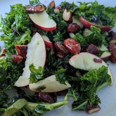 A picture of Kale, apple and almonds.