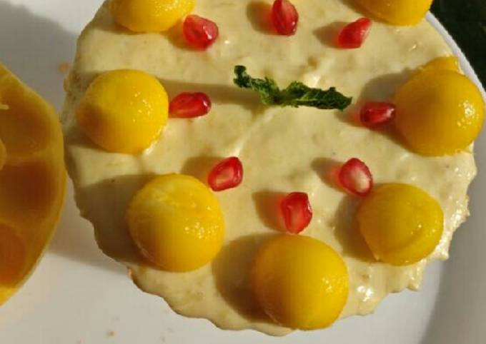 Recipe of Ultimate Yogurt Mango Cheesecake