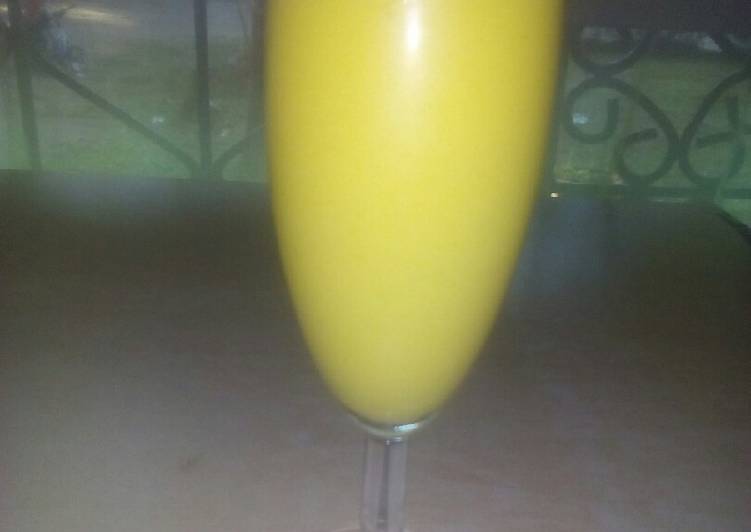 Spiced Mango Lassi