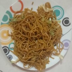 A picture of Chowmein.