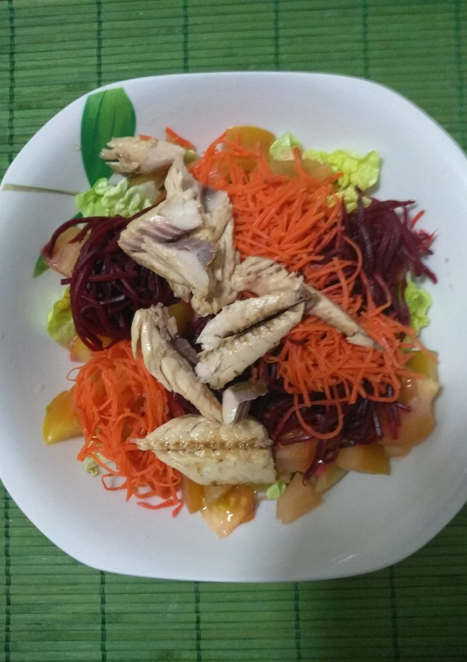 Una foto de Ensalada multicolor