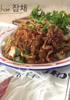 Foto resep Japchae 잡채 (Stir fried glass noodles)