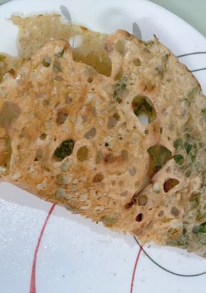 A picture of Instant healthy rava sooji dry fruits dosa.