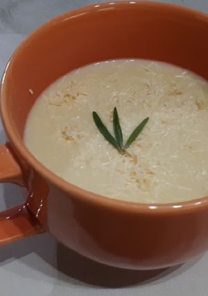Una foto de Sopa de queso