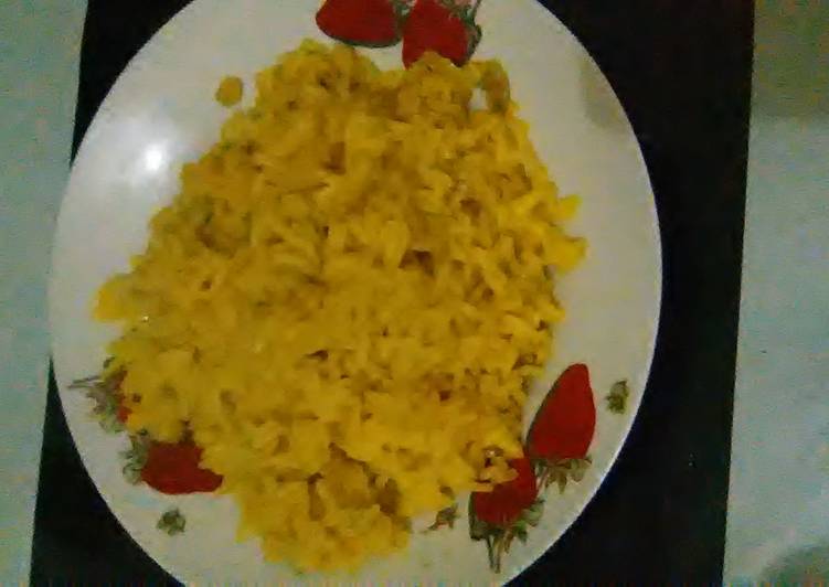 Recipe of Quick Turmeric rice