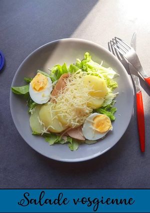 Une photo de Salade vosgienne
