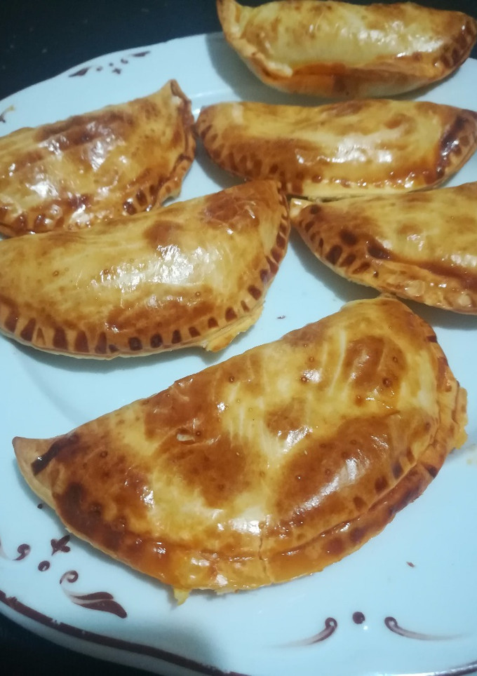 Una foto de Empanadillas de atún en escabeche al horno