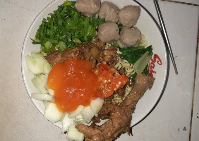 Mie ayam rumahan