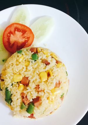 Hình của món Cơm chiên dương châu.