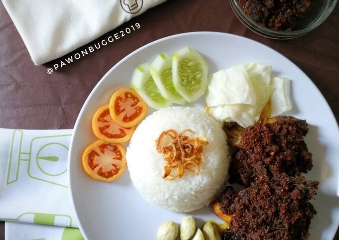 Resep Ayam Bumbu Hitam Khas Madura Resep Ayam Bumbu Hitam Khas Madura
