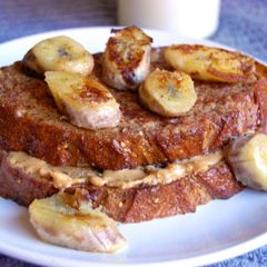 A picture of Cashew Coconut Butter.