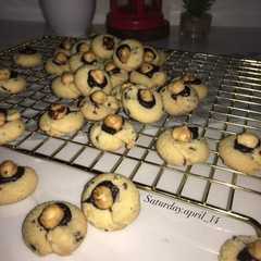 A picture of Swiss hazelnut Cookies.