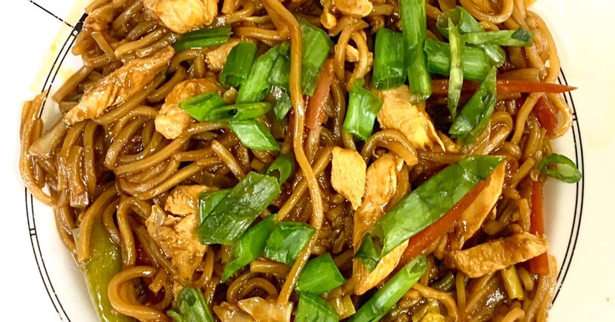 Yee Mee Goreng Yee Mee Fried Recipe By Sarosh Zeeshan Cookpad