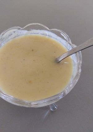 Una foto de Salsa de yogurt mostaza y miel 🍯😋