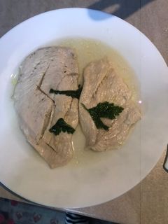 Foto di Petto di pollo sugoso