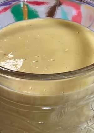Una foto de Licuado tropical plátano y mango