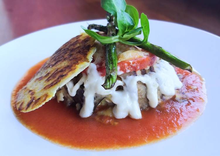 Lasaña vegetariana 🌱 con crujiente de emmental