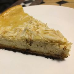 A picture of Coconut Cheesecake.