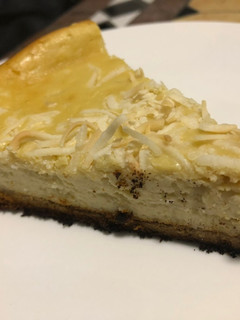 A picture of Coconut Cheesecake.